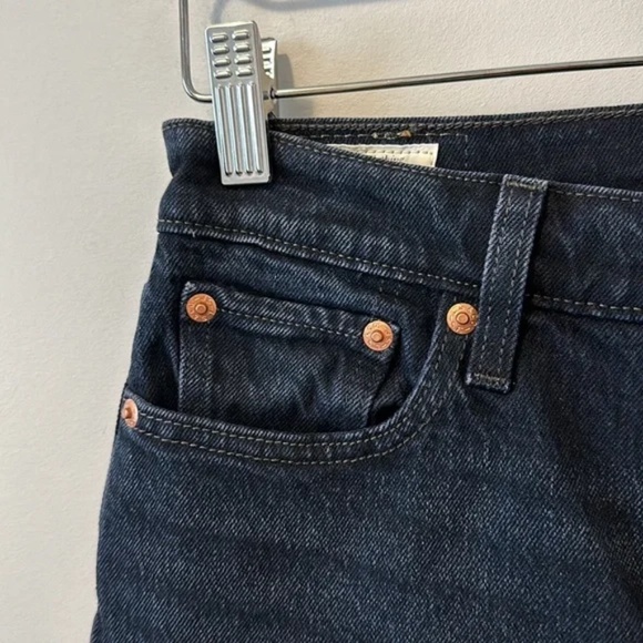 NWT Levis Womens Icon Wedgie Fit Denim Wild Bunch - Picture 5 of 13